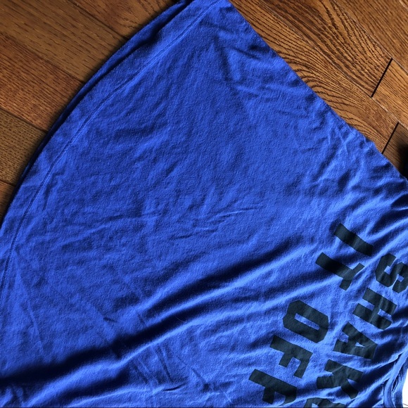 Vs PINK “Taylor Swift “ T - Picture 3 of 7